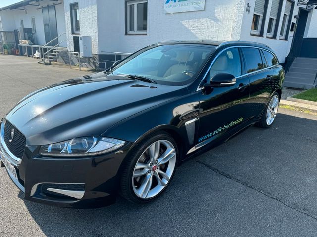 Jaguar XF 3.0 L V6 Diesel S Sportbrake -