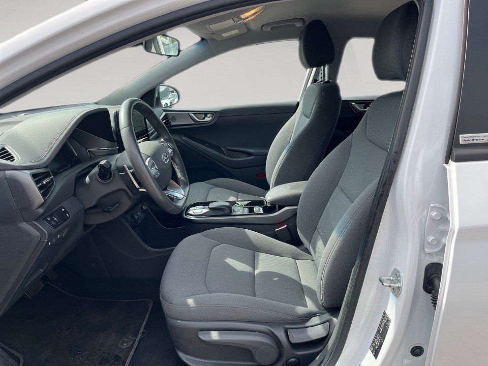 Fahrzeugabbildung Hyundai IONIQ Facelift Elektro TREND-Paket