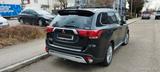 Mitsubishi Outlander 2.4 Plug-in Hybrid 4WD /Top/Garantie - Mitsubishi Outlander Top mit Hybrid-Antrieb (Benzin/Elektro)