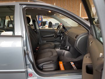 Skoda Fabia Combi Elegance Aut. *KLIMA*SHZ*TÜV*