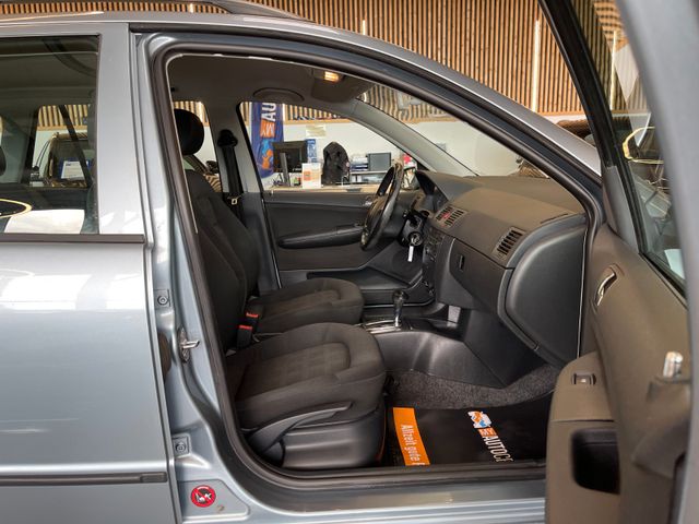 Skoda Fabia Combi Elegance Aut. *KLIMA*SHZ*TÜV*