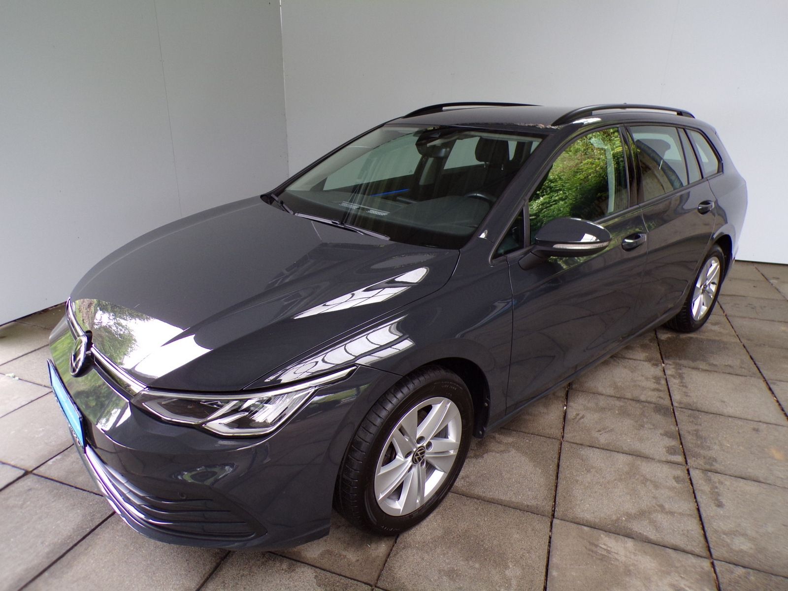 Volkswagen GOLF VIII VARIANT 1.5 TSI DSG LIFE NAVI KAMERA foto 3
