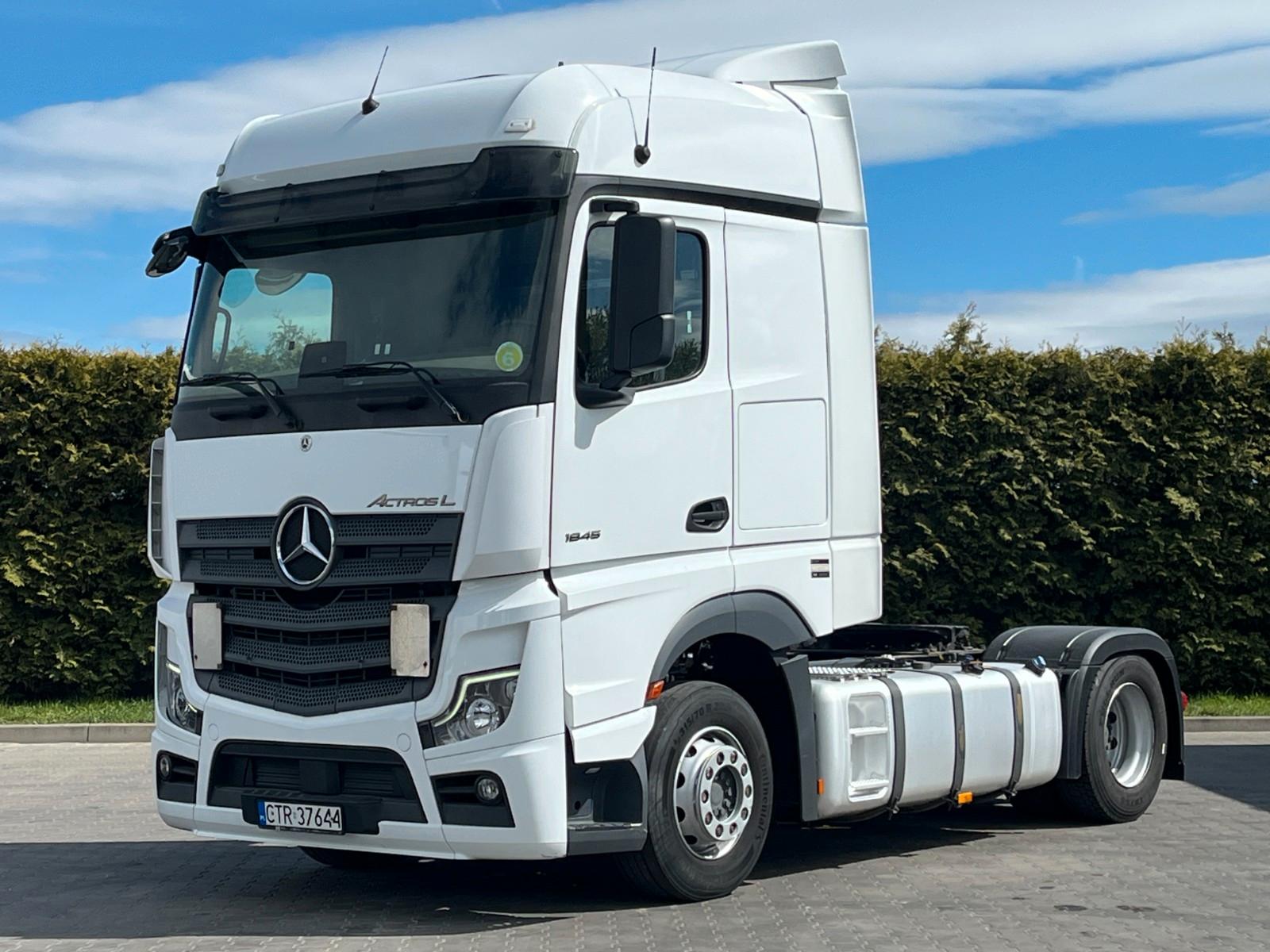 Mercedes-Benz Actros L 1845