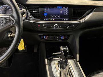 Fotografie 16 des Opel Insignia Grand Sport 2.0 Diesel Automatik Elegan