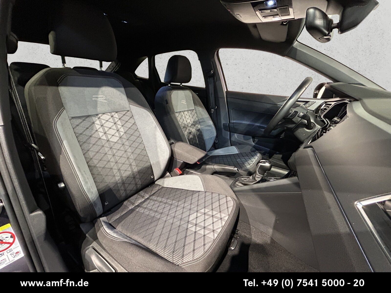 TAIGO 1.5TSI R-LINE IQ-DRIVE MATRIX ACC NAVI RFK