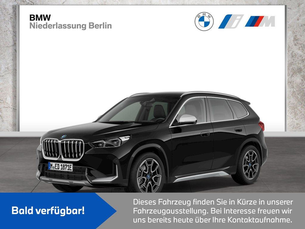 BMW iX1 xDrive30 Driv.Assist LiveCockpitProf LED foto 1
