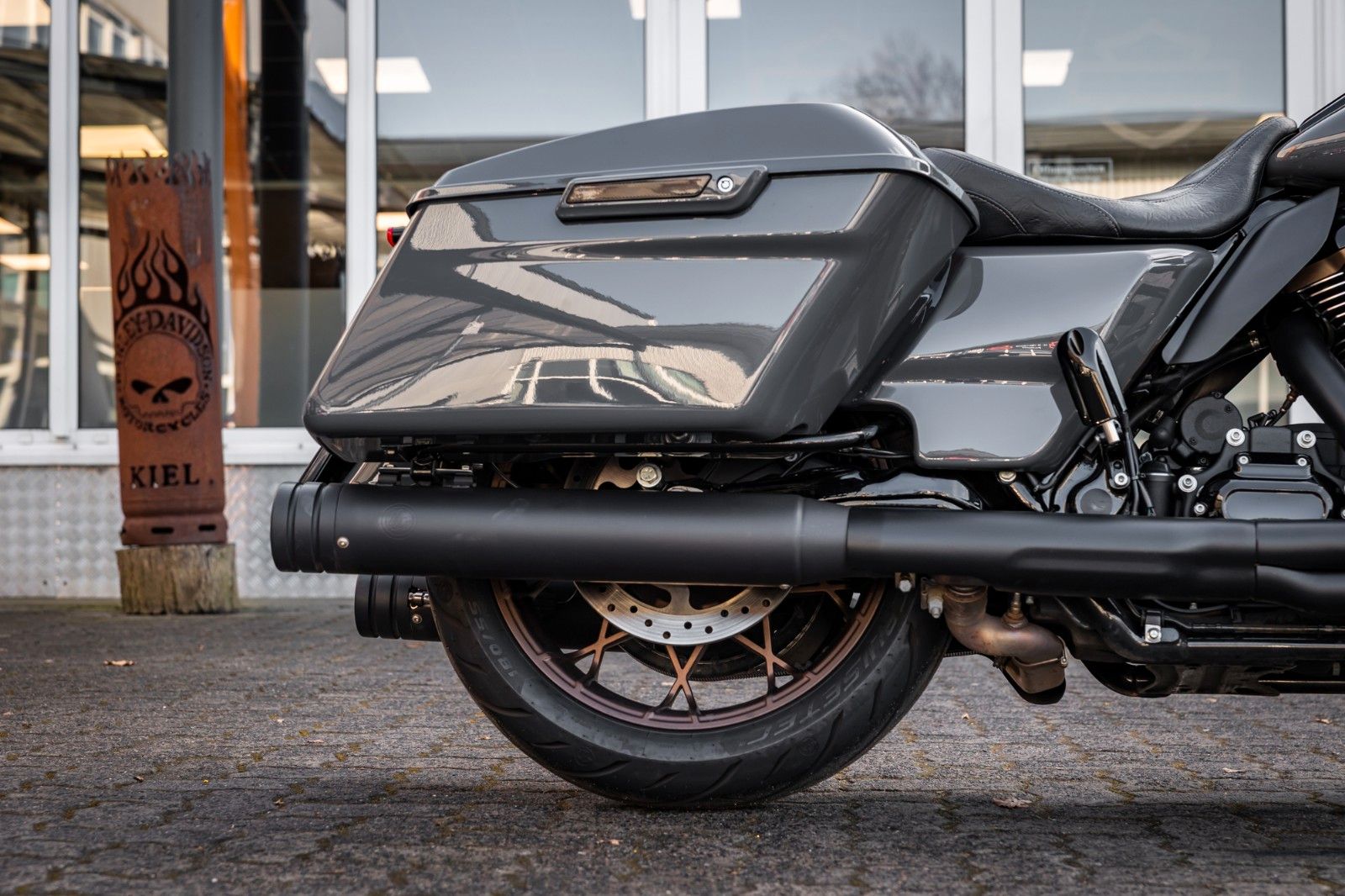 Fahrzeugabbildung Harley-Davidson FLTRXST Road Glide ST - Kesstech -