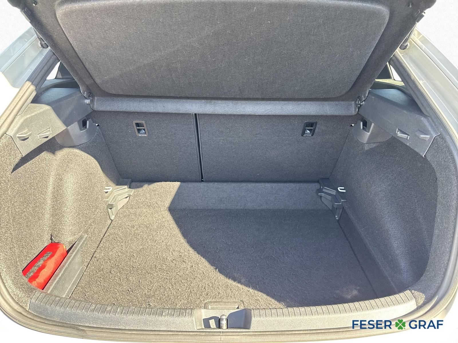 Volkswagen Taigo 1.0 TSI DSG R-Line ACC SHZ IQ.LIGHT APP, миниатюра 13