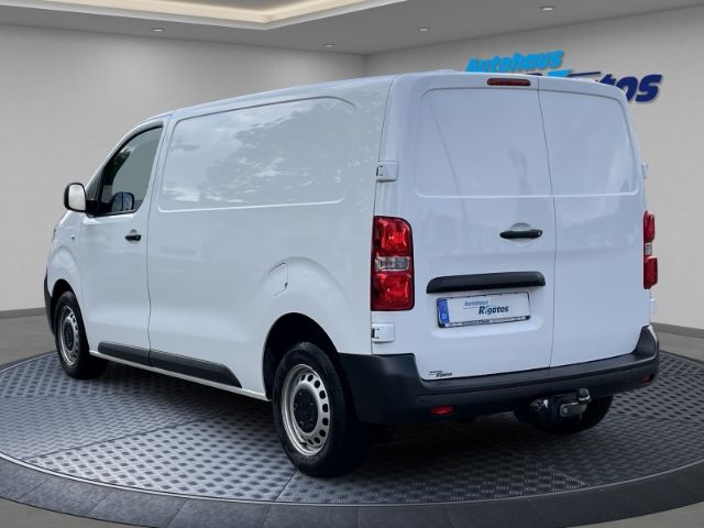 Fahrzeugabbildung Citroën Jumpy 2.0 BlueHDi 145, Club M-L2H1 AHK, 3-Sitzer