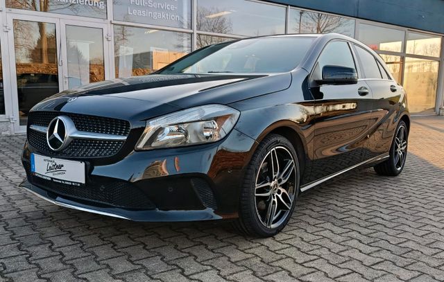 MERCEDES-BENZ A 220 4Matic-Urban