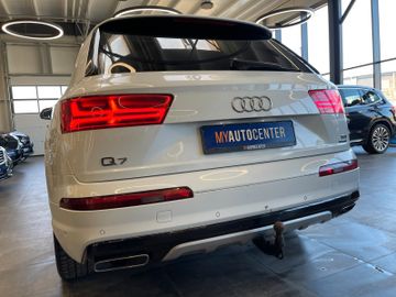 Audi Q7 3.0 TDI quattro *7SITZER*2.HAND*BI-XENON*AHK*