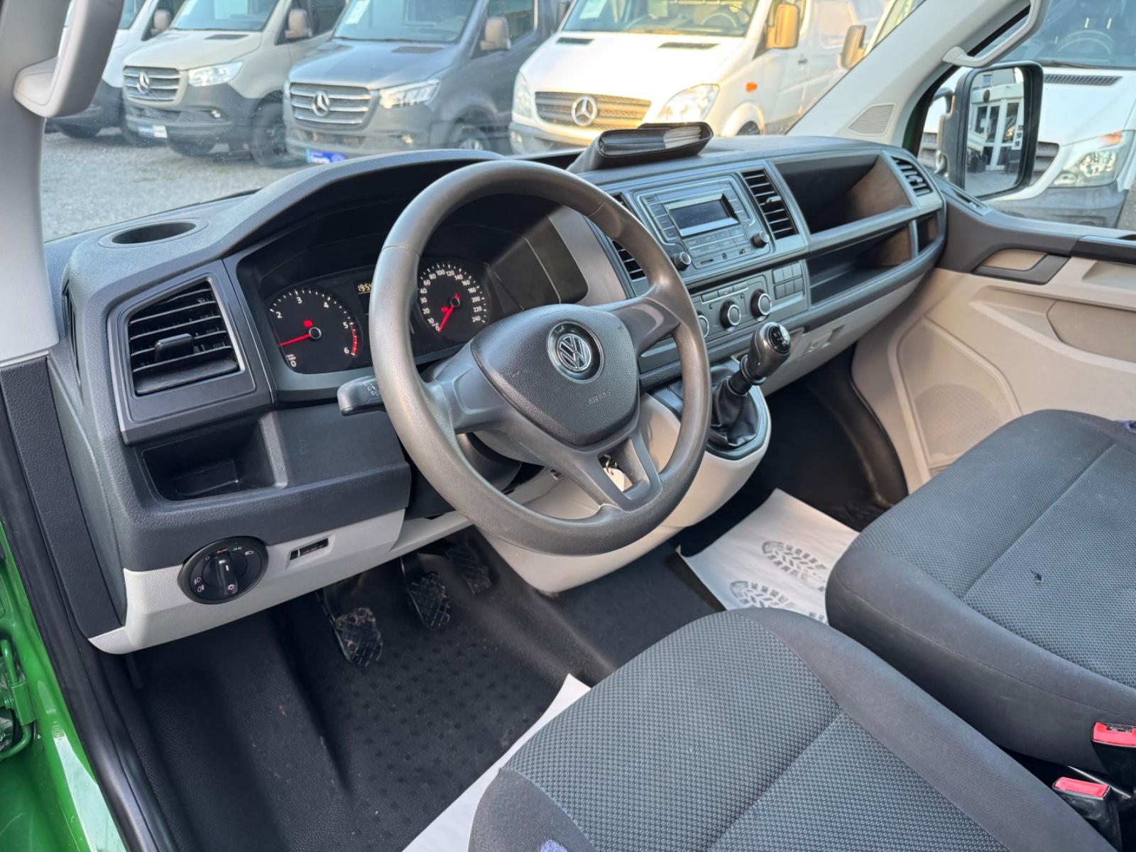 Volkswagen T6 PRITSCHE DoKa Lang KLIMA AHK-2.500KG 1.HAND