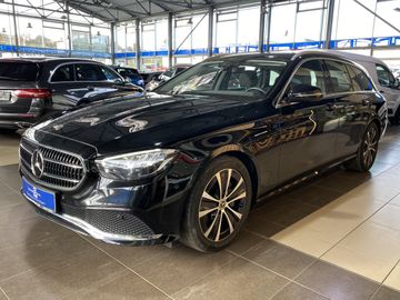 Mercedes E 300 - 2