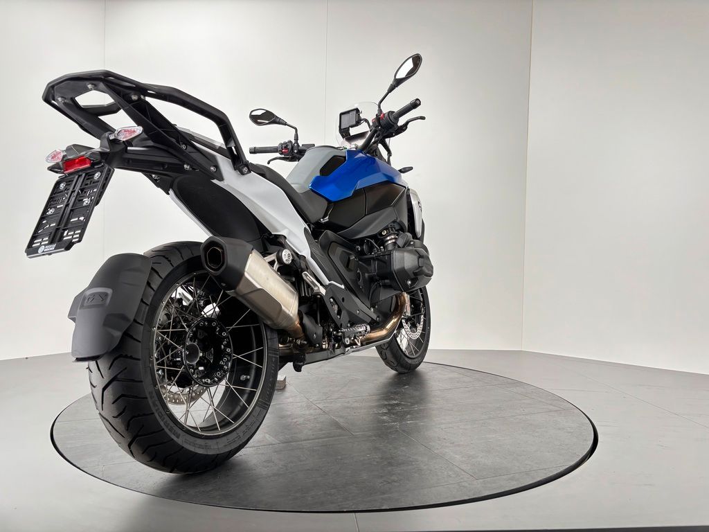 Fahrzeugabbildung BMW R1300 GS *WENIG KILOMETER *1. HAND