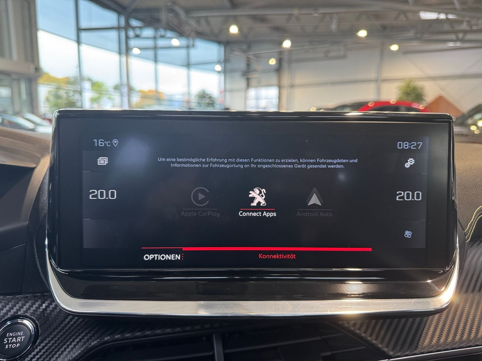 Fahrzeugabbildung Peugeot 2008 GT PANO LED NAVI ALU