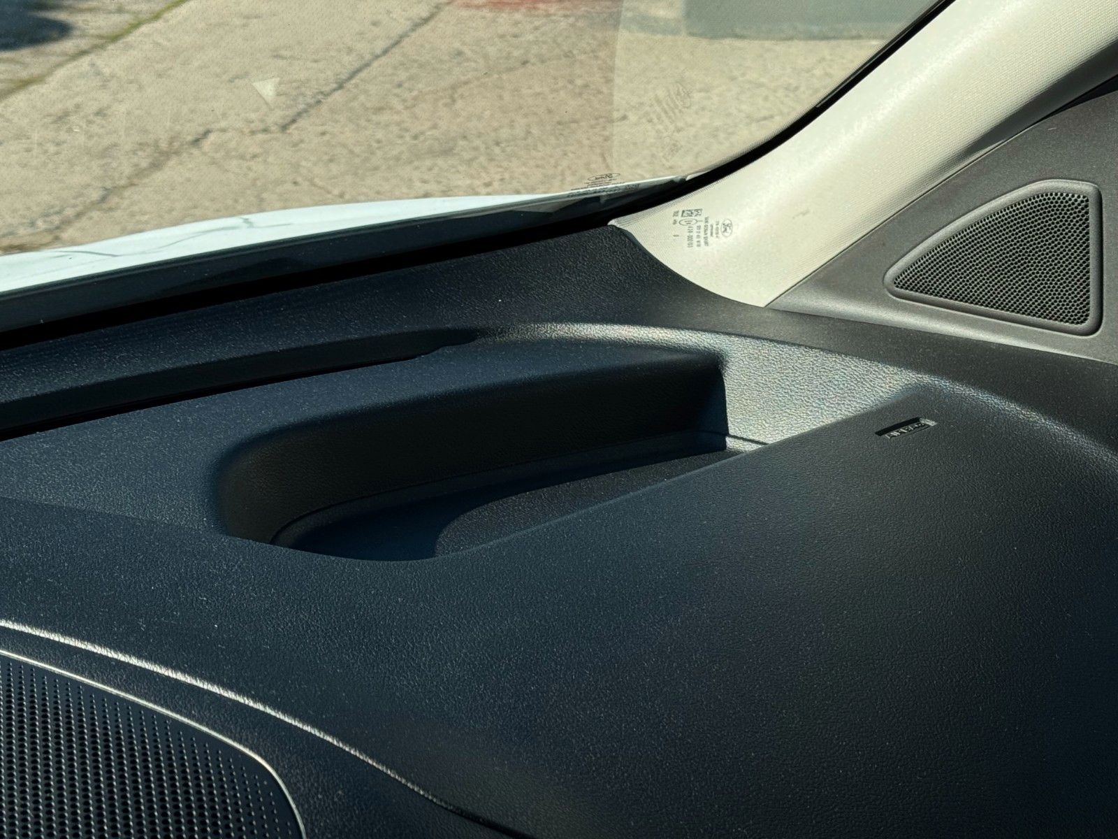 Fahrzeugabbildung Ford Transit Connect 230 L2 Autm. Trend 4d AHK