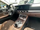 Mercedes-Benz E 300 de  - Mercedes-Benz E 300 in Frankfurt (Main)