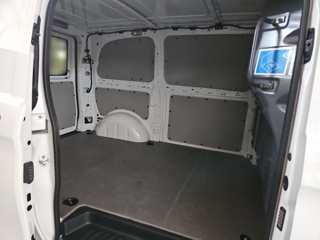 Fahrzeugabbildung Mercedes-Benz Vito 119 Kasten kompakt 4x4 LED Navi PTS RFK SHZ