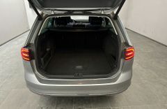 Fahrzeugabbildung Volkswagen Passat Var. 2.0TDI Highline DSG Stndhzng LED ACC