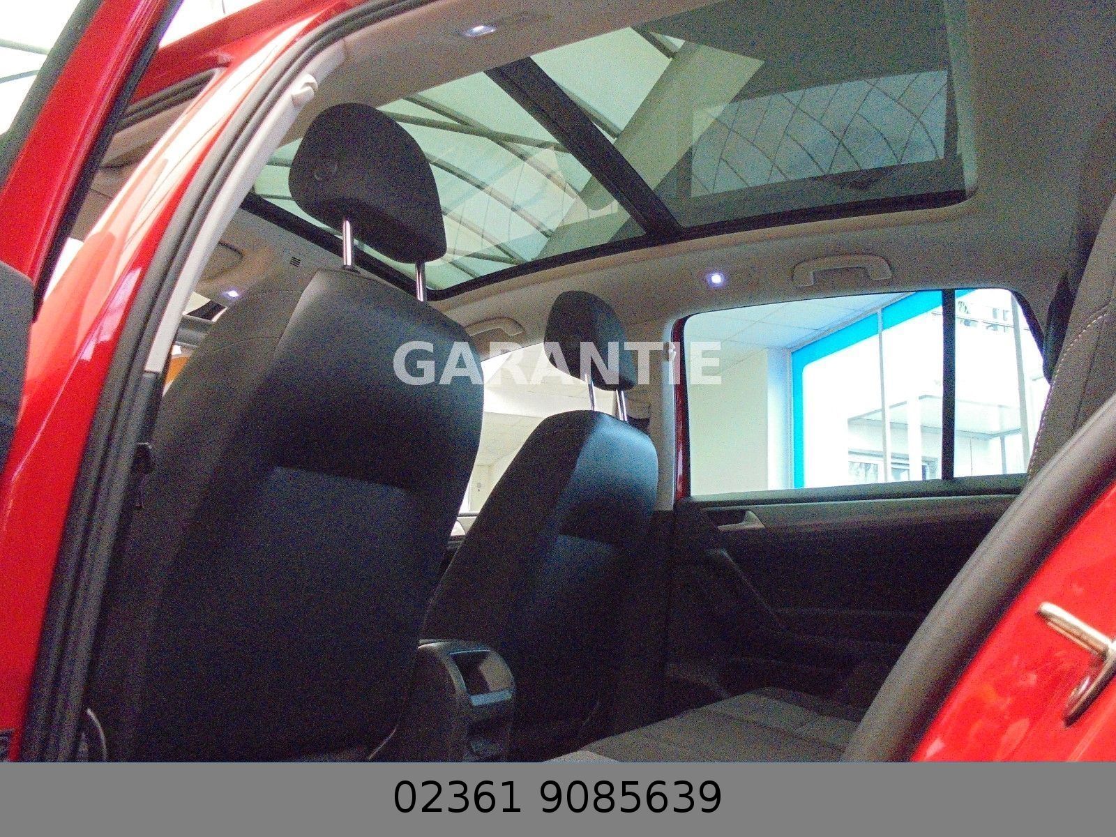 Fahrzeugabbildung Volkswagen Golf Sportsvan VII  BMT/Panorama/Start-Stopp