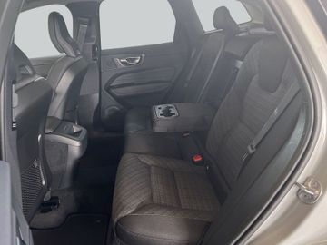 Volvo XC60 - 11