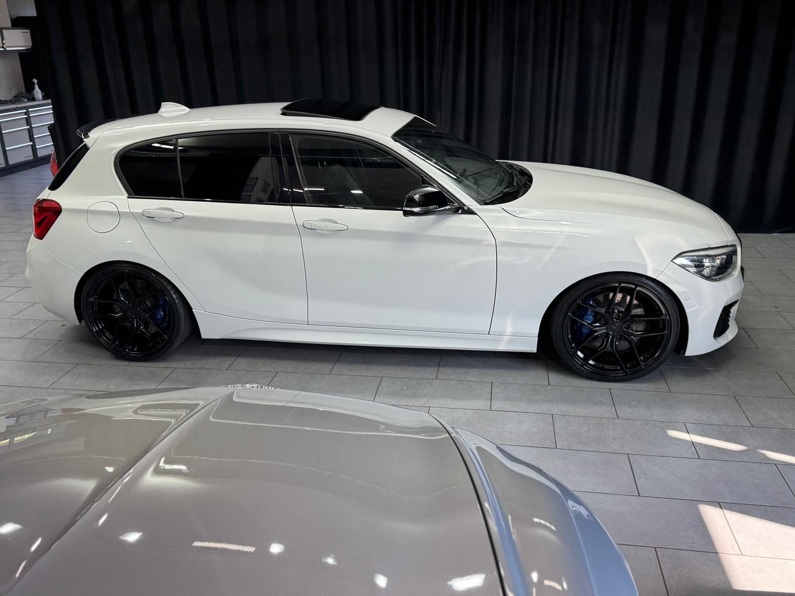 Fahrzeugabbildung BMW M140I Limo|H&K|PANO|MEMORY|KAMERA
