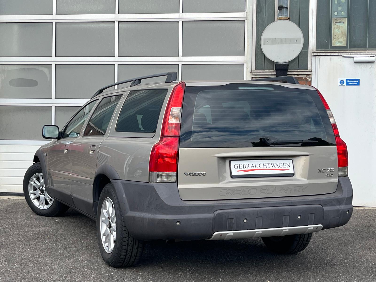 Volvo XC70 2004 — photo 6