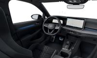 Volkswagen Golf VIII 2.0TSI DSG 4Motion R-Line Pano StdHz 3