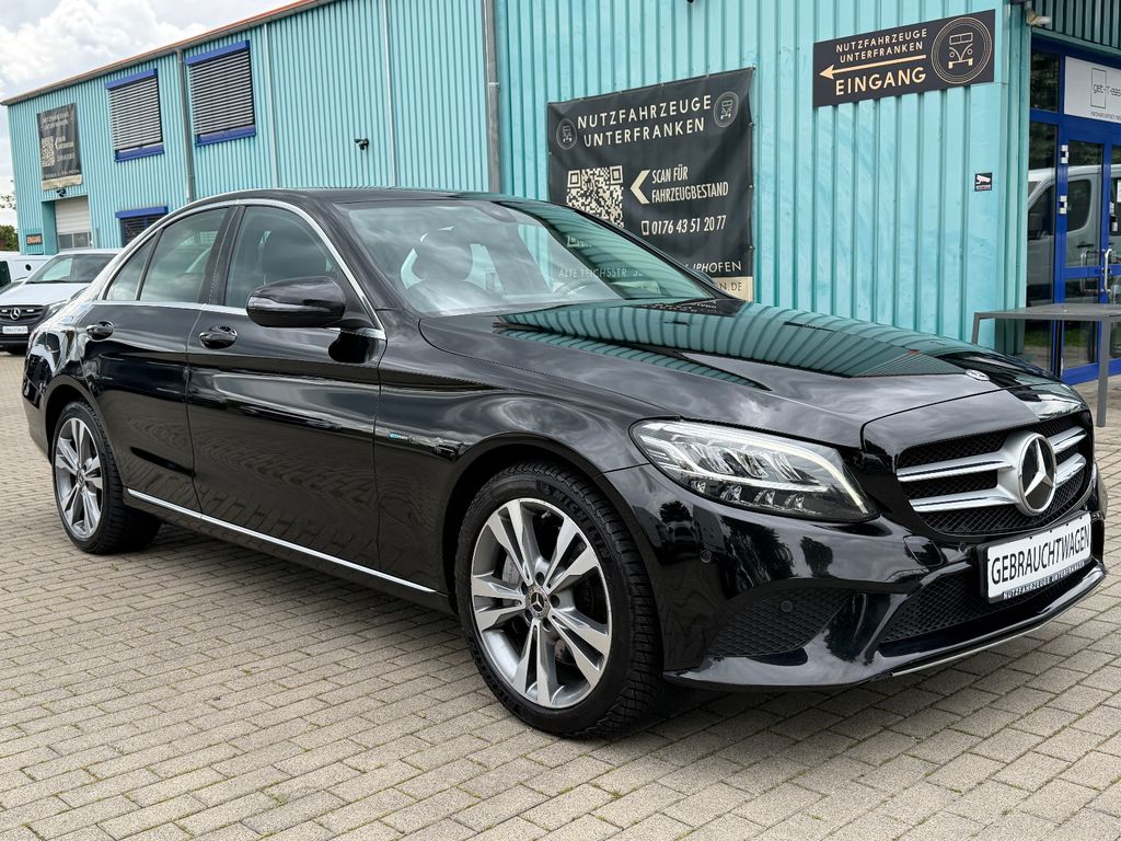 Image of Mercedes-Benz C 300