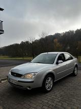 Ford Mondeo MK3 1.8 16V B5Y - Ford Mondeo: Mk1