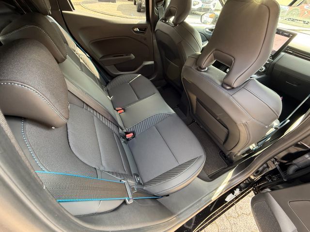 RENAULT Clio - Bild 10