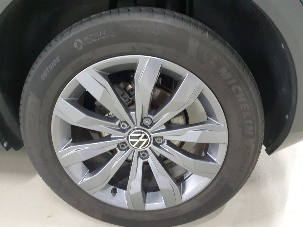 Volkswagen T-Roc Sport 1.5 TSI Pano*Tempo*Nav*PDC*RFK*SH