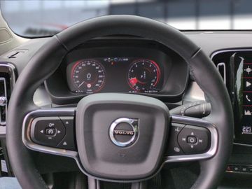 Volvo XC40 - 12