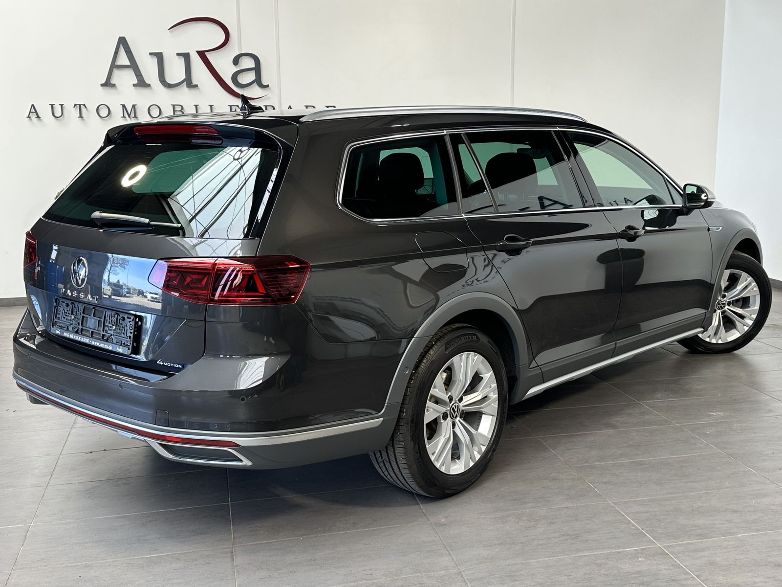 Fahrzeugabbildung Volkswagen Passat Alltrack 4Mo NAV+LED+AHK+CARPLAY+KAM+PLA