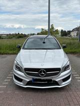Mercedes-Benz CLA 220 CDI AMG Line AMG Line - Mercedes-Benz CLA 220: Silber