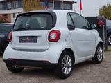 Smart ForTwo Passion AUTOMATIK*NAVI*ALU*TEMPOMAT - Smart ForTwo Gebrauchtwagen in Frankfurt