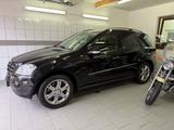 Mercedes-Benz ML 500 4MATIC - 5,5 L ,gepflegter V8 ,2 Hand . - gebrauchte Mercedes-Benz ML 500 aus dem Jahr 2007