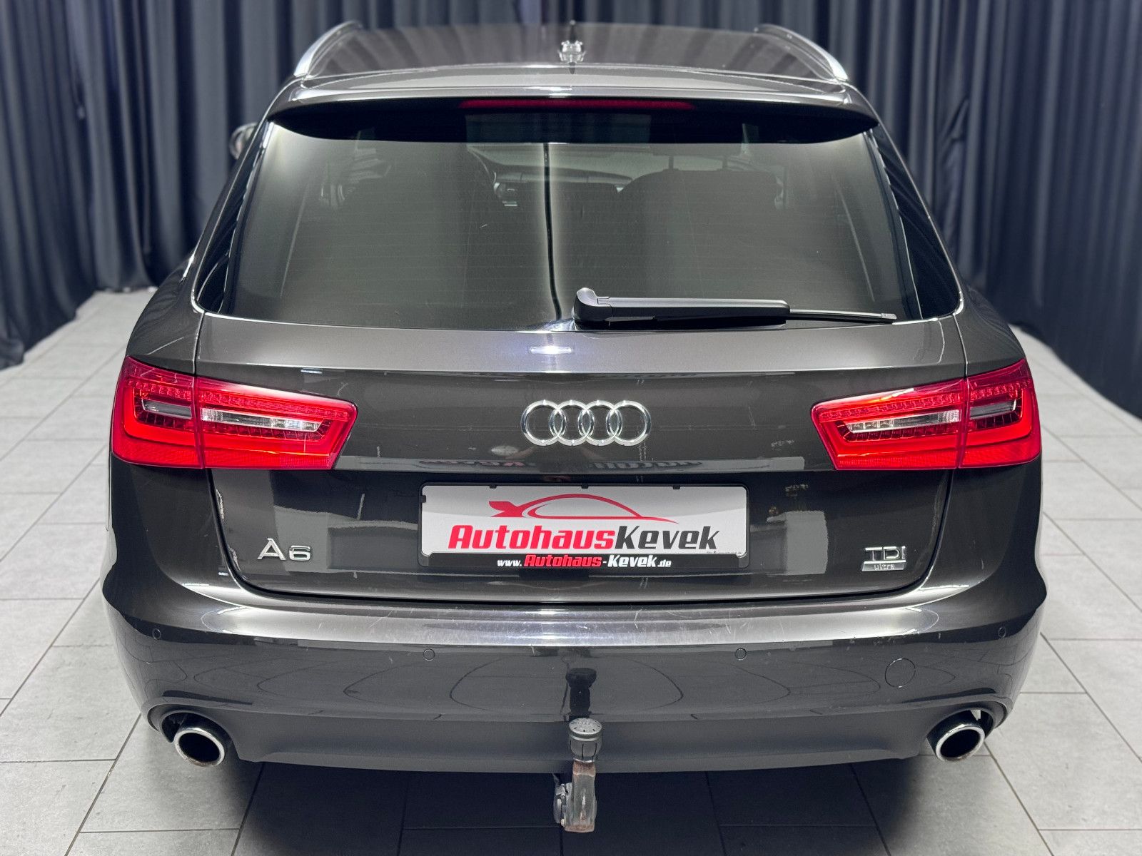 Fahrzeugabbildung Audi A6 Avant 2.0 TDI ultra*NAVI*XENON*