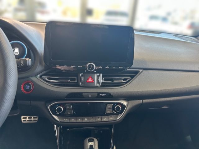 Fahrzeugabbildung Hyundai i30 N Line Mild-Hybrid 1.5 T-GDI Sitz-Paket+Pano