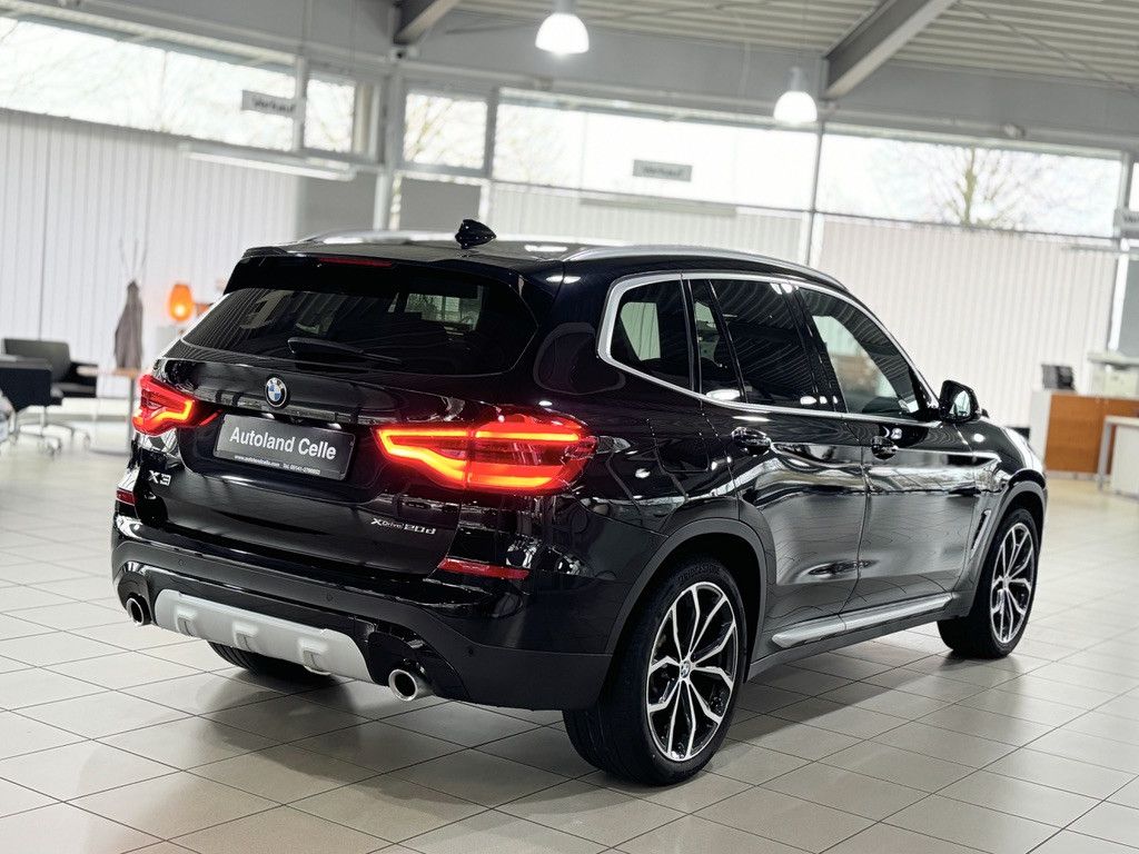 Fahrzeugabbildung BMW X3 xD20d xLine Kamera HUD DAB HiFi Komfort AHK