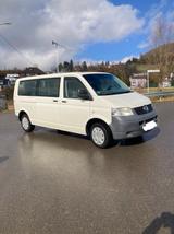 Volkswagen T5 Transporter langer Radstand - Volkswagen T5 Transporter: Langer Radstand
