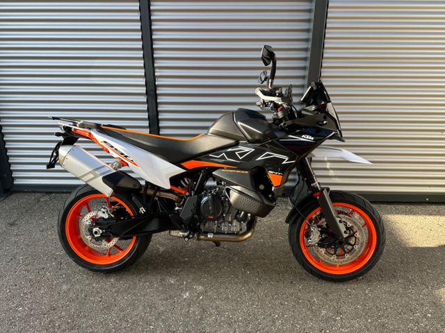 KTM 890 SMT / MY 2023/ TECH PACK, ERGO