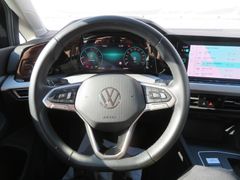 VW Golf VIII Variant 2.0 TDI Life DSG LED Navi Ahk VW Golf VIII Variant 2.0 TDI Life DSG LED Navi Ahk