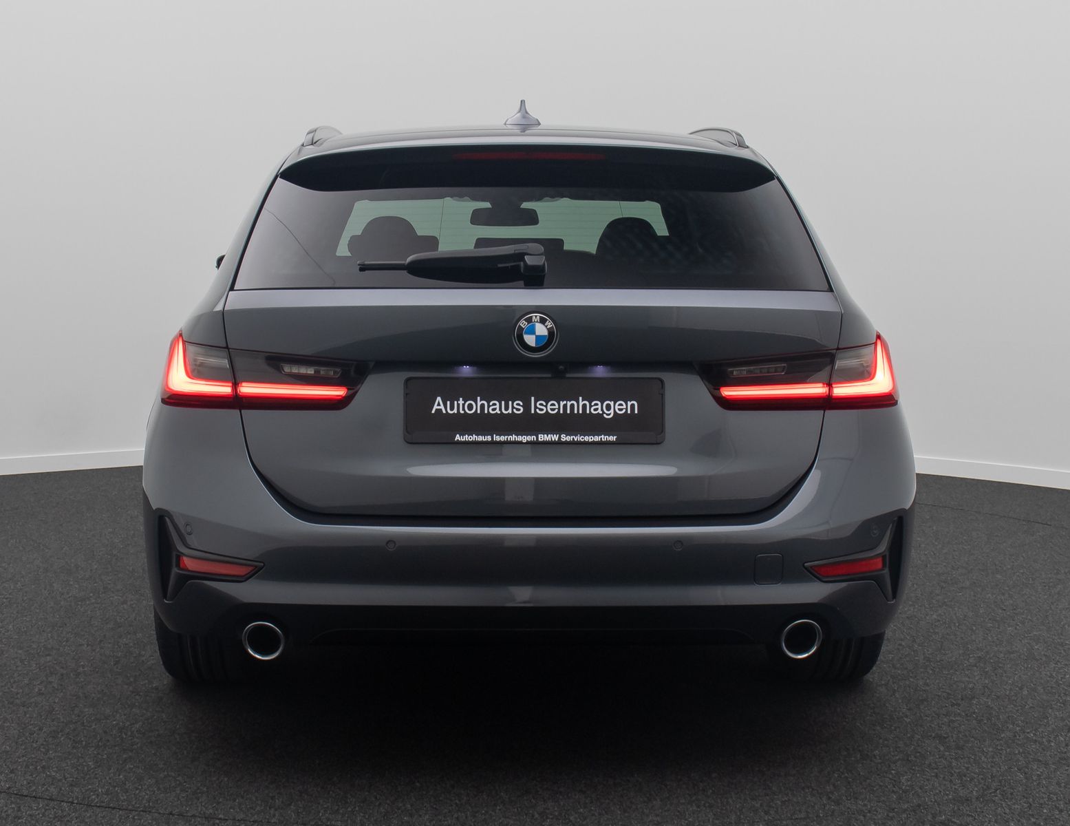 Fahrzeugabbildung BMW 320d xD Sport Line Laser DAB HiFi 360°Standheizu