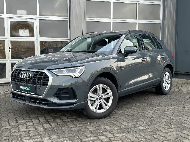 Audi Q3 Plug-In Hybrid / Kamera / ACC / CarPlay