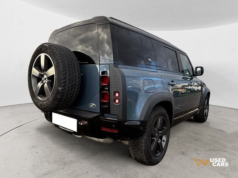 Land Rover Defender 3.0D I6 250 110 X-Dynamic HS imagem 2