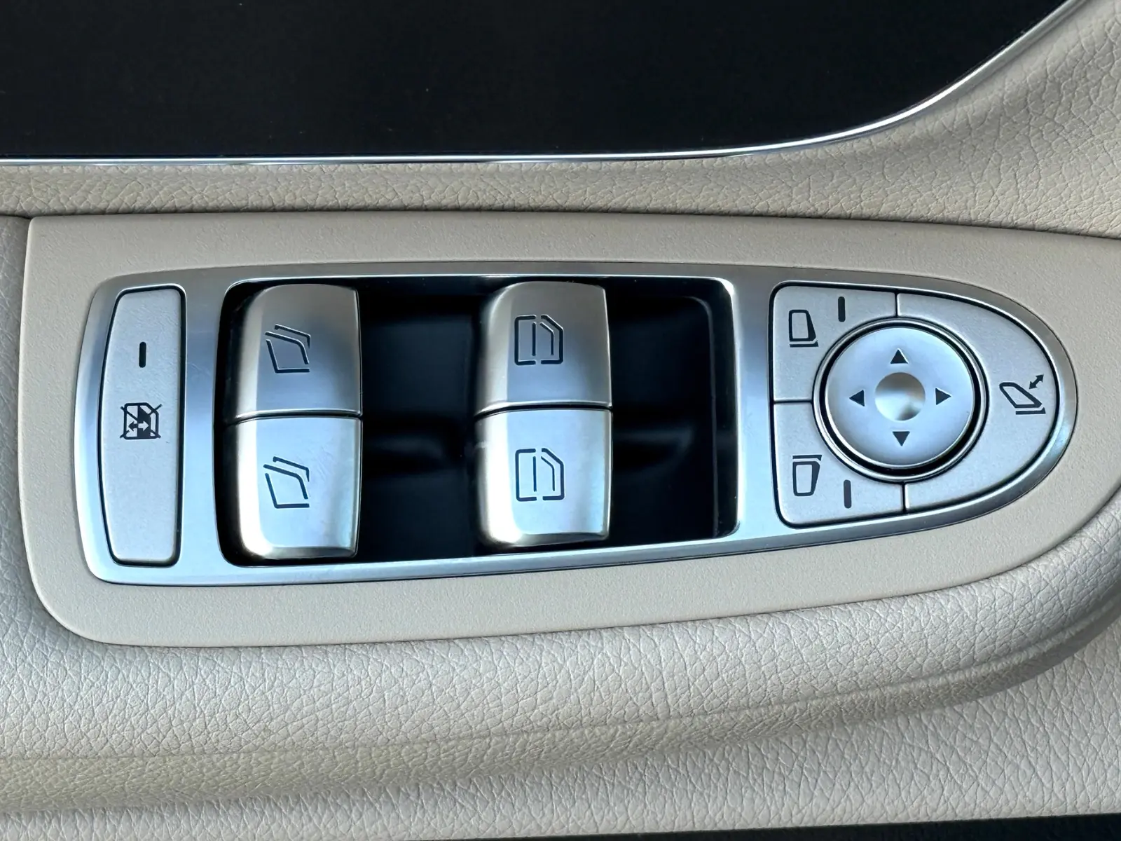 Mercedes-Benz V 250 Marco Polo*KÜCHE*AUFSTELLDACH*MARKISE*BETT