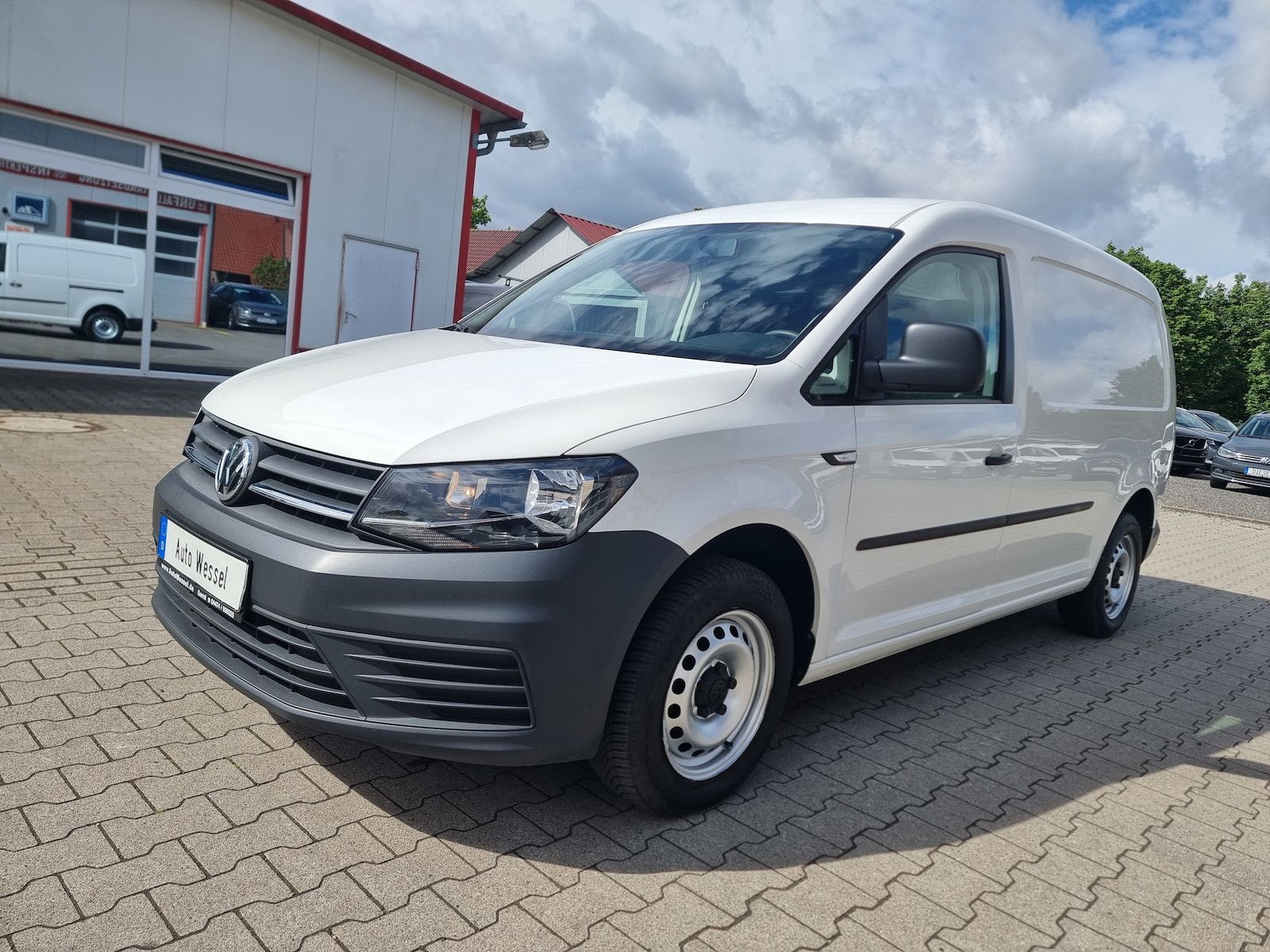 Volkswagen Caddy Maxi Kasten BMT AHK Regal Tempomat
