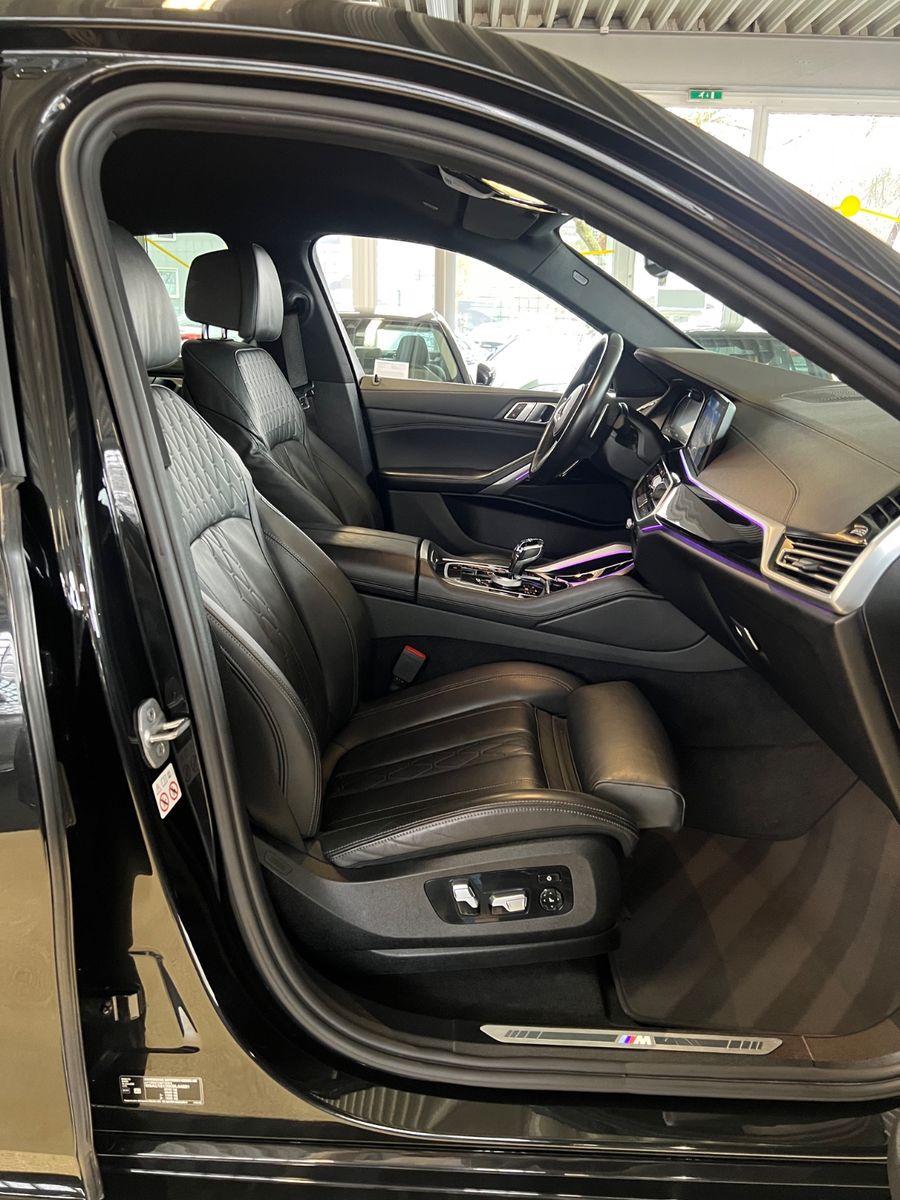Fahrzeugabbildung BMW X6 xDrive 30 d M Sport * 22" M FELGEN *LASER*