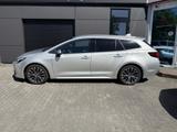 Toyota Corolla Touring Sports 1.8 Hybrid Team D - Toyota: Team